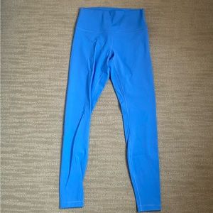 Never Worn Lululemon Blue Nile Wunder Under 28” Leggings - SIZE 8
